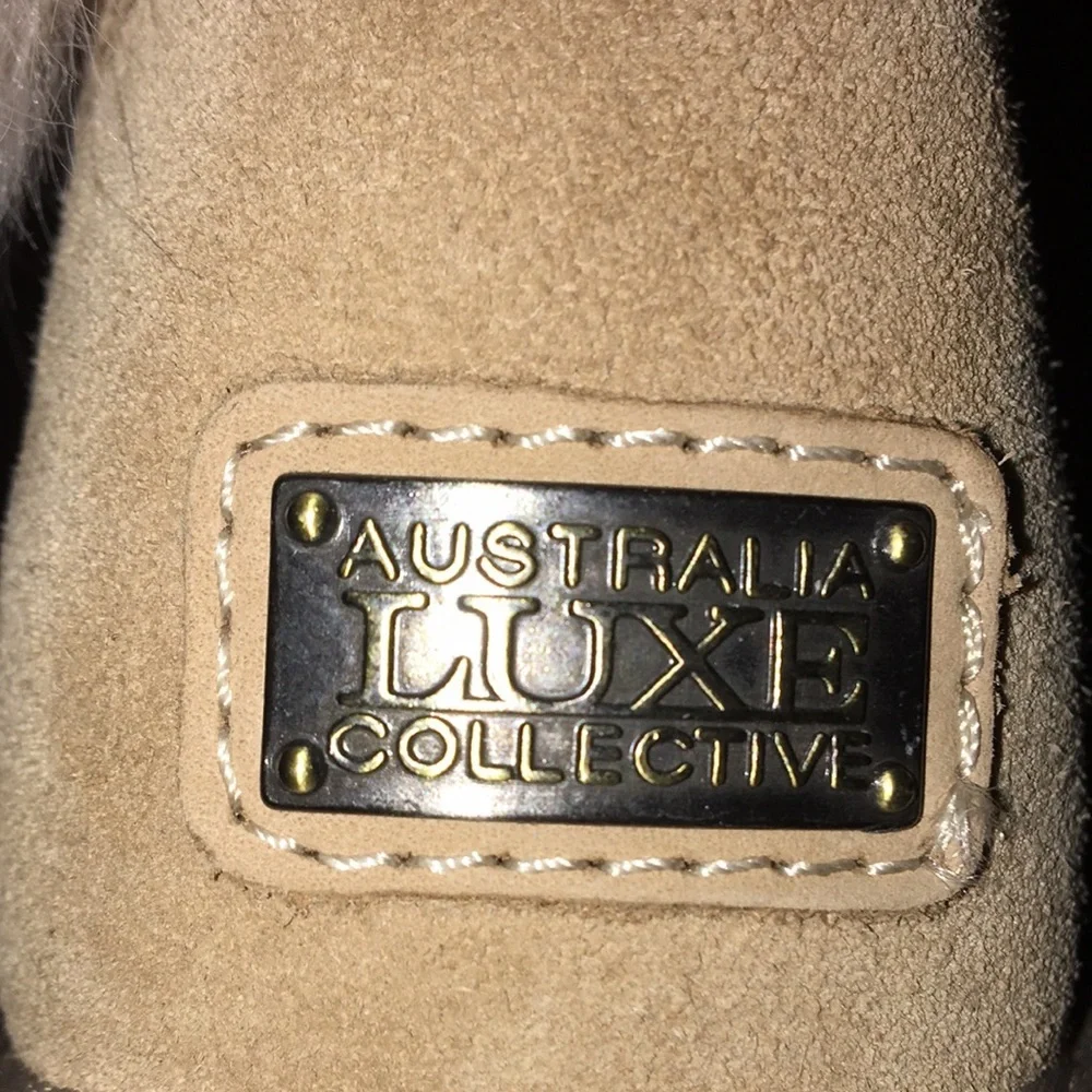 NWOT Australia Luxe Collection Leather Faux Fur Kids Nordic Sand